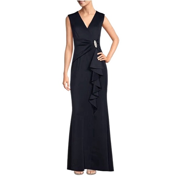 Meet your Posher, Gaby - Picture 7 of 16